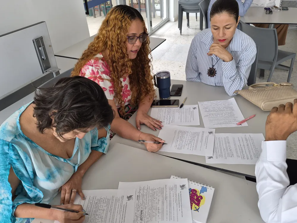 Foto 9 de Taller con tutores del Programa Todos a Aprender · Aprendizajes, visión 2036 y cambios necesarios